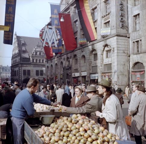 Wochenmarkt Grimmaische Straße copyright Klaus Liebich Leipzig 029
